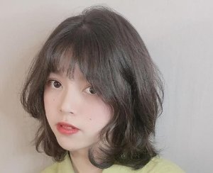 2020年正三角脸型女生试试韩式刘海短发 改变脸型颜值气质双提升
