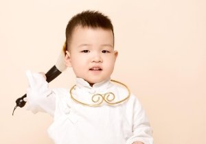最热2岁男宝宝时尚短发设计 妈妈收藏一整年不必发愁儿子发型