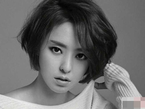 日韩女生中短式烫发发型图片 国外潮女唯美清新的中短发设计
